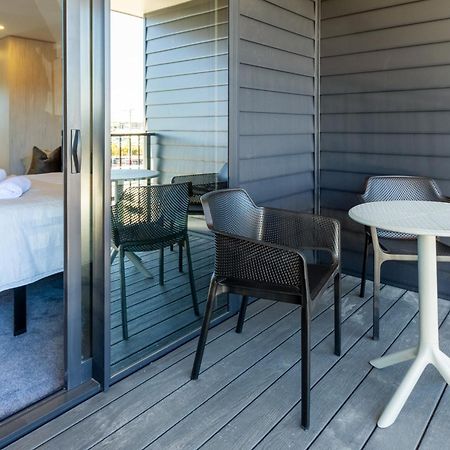 Explore From 8 Wilmer: Upper Level Cozy Studio Christchurch Buitenkant foto