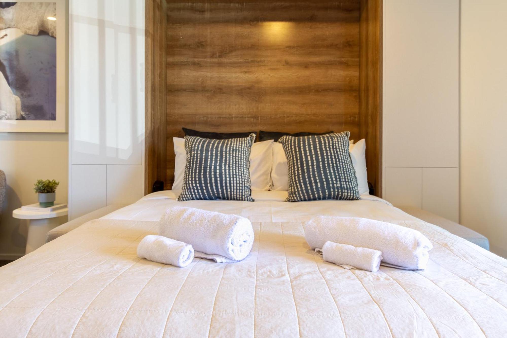 Explore From 8 Wilmer: Upper Level Cozy Studio Christchurch Buitenkant foto