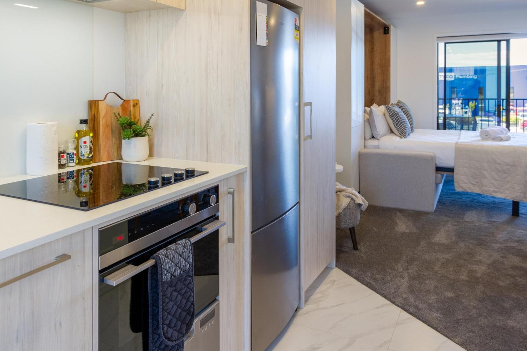 Explore From 8 Wilmer: Upper Level Cozy Studio Christchurch Buitenkant foto